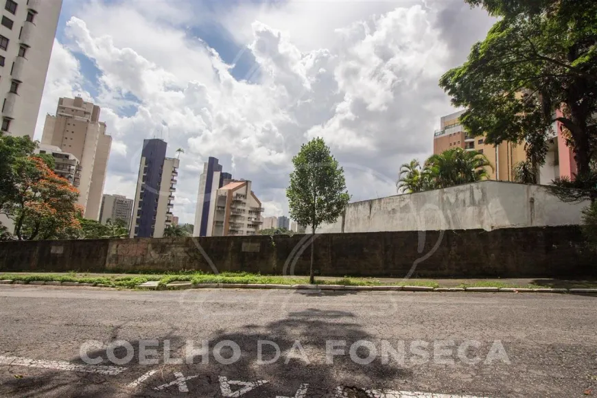 Foto 1 de Lote/Terreno à venda, 2442m² em Morumbi, São Paulo