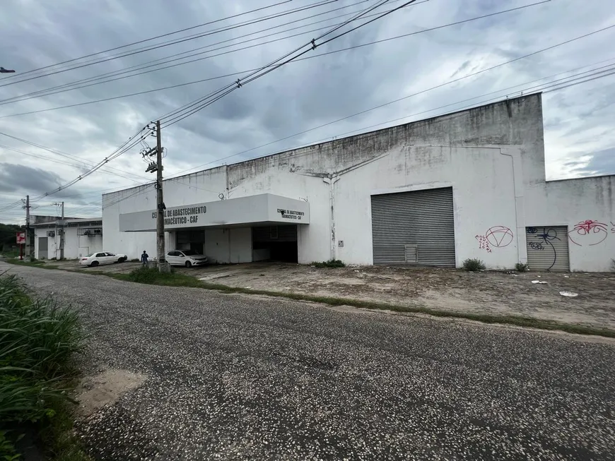 Foto 1 de Galpão/Depósito/Armazém com 10 Quartos para alugar, 700m² em Dirceu, Teresina