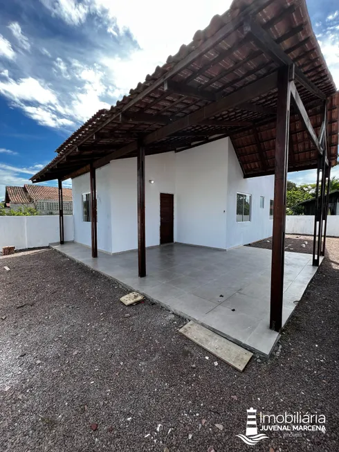 Foto 1 de Sobrado com 3 Quartos à venda, 107m² em Brandalize, Itapoá