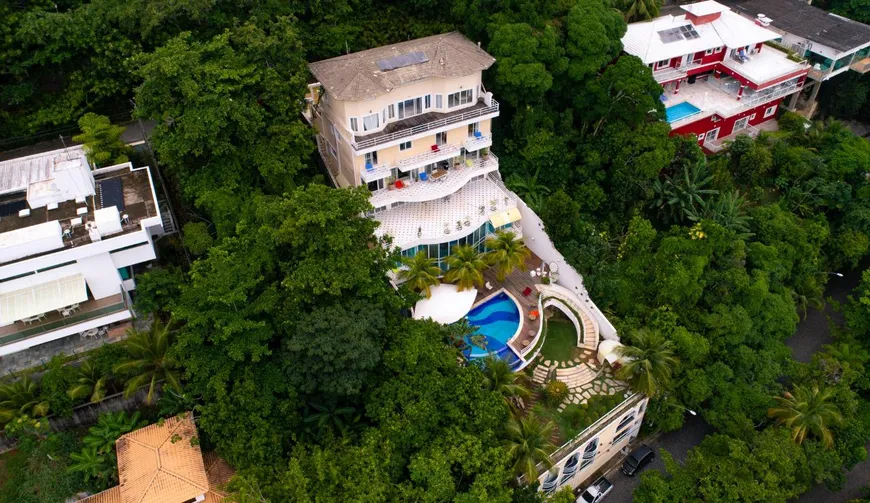 Foto 1 de Casa de Condomínio com 11 Quartos para venda ou aluguel, 2500m² em Loteamento Joao Batista Juliao, Guarujá