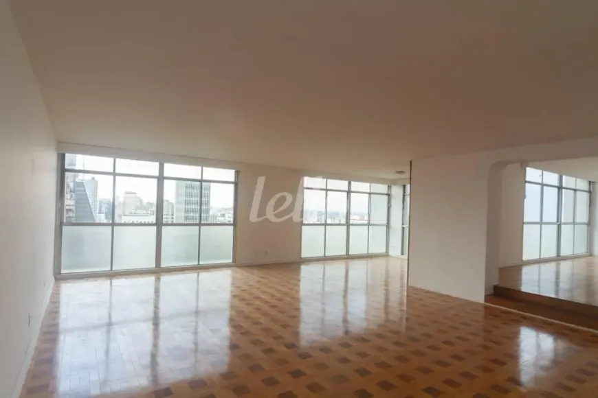 Foto 1 de Apartamento com 4 Quartos para alugar, 400m² em Jardins, São Paulo