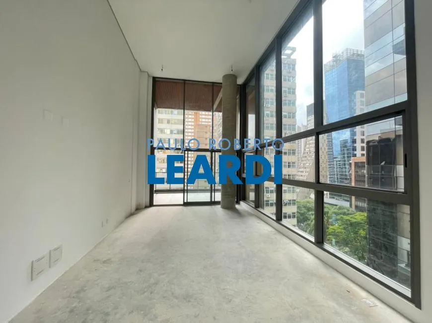 Foto 1 de Apartamento com 3 Quartos à venda, 146m² em Jardim Paulista, São Paulo