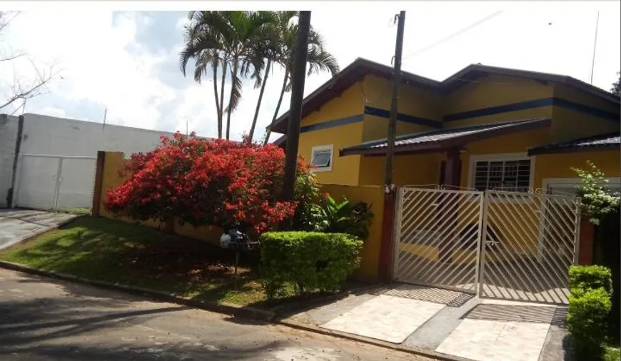 Foto 1 de Casa com 4 Quartos para venda ou aluguel, 1100m² em Parque Xangrilá, Campinas