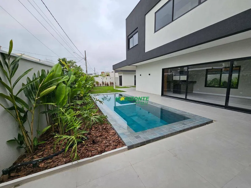 Foto 1 de Casa de Condomínio com 4 Quartos à venda, 300m² em Urbanova, São José dos Campos