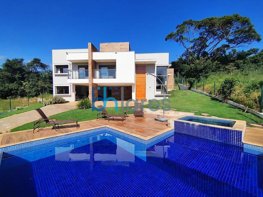 Foto 1 de Casa com 4 Quartos à venda, 400m² em Casa Branca, Brumadinho