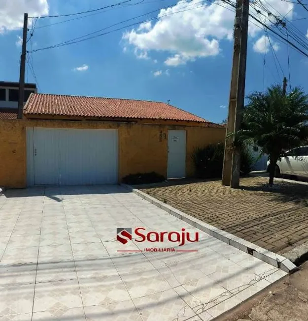 Foto 1 de Casa com 5 Quartos à venda, 200m² em Cajuru, Curitiba