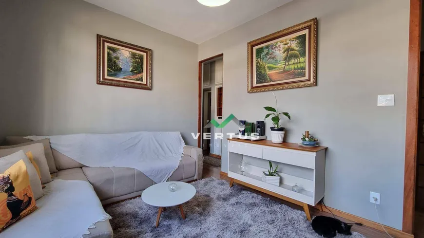 Foto 1 de Apartamento com 2 Quartos à venda, 49m² em Agriões, Teresópolis