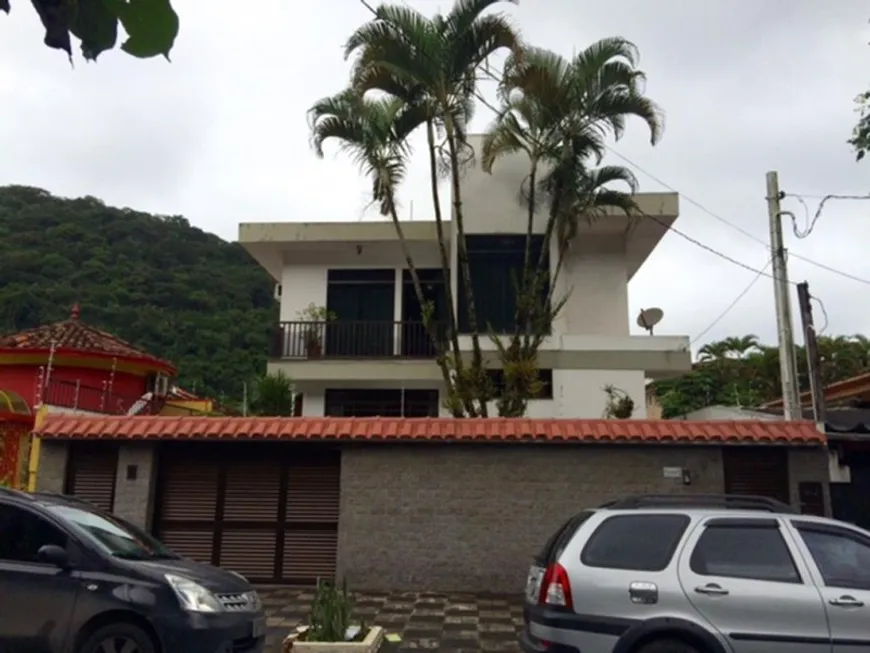 Foto 1 de Casa com 6 Quartos à venda, 312m² em Vila Maia, Guarujá