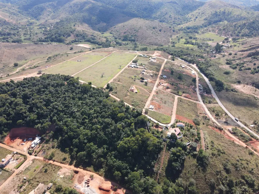 Foto 1 de Fazenda/Sítio à venda, 1000m² em Lagoa Santa, Governador Valadares