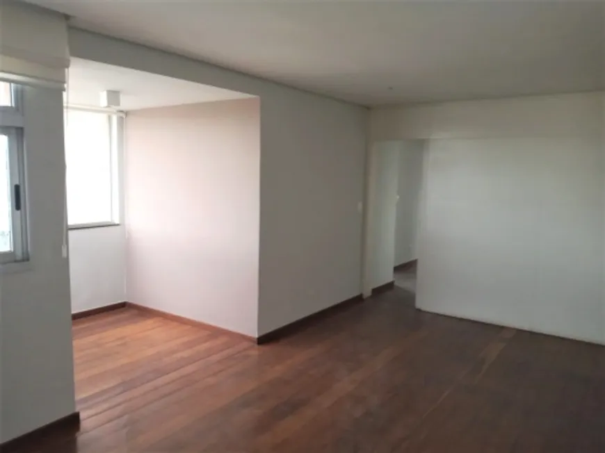 Foto 1 de Apartamento com 4 Quartos à venda, 150m² em Santo Agostinho, Belo Horizonte