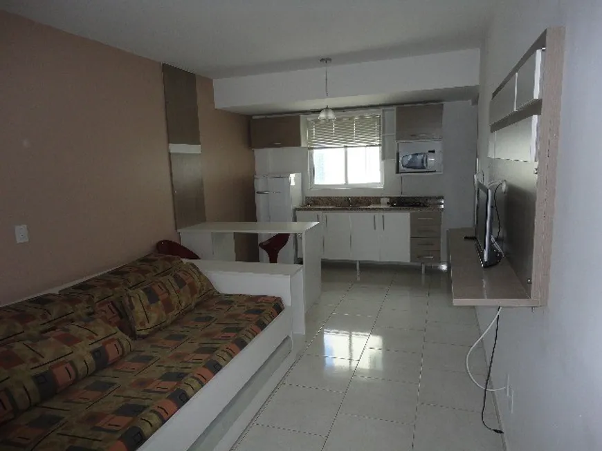 Foto 1 de Apartamento com 1 Quarto à venda, 27m² em Centro, Curitiba