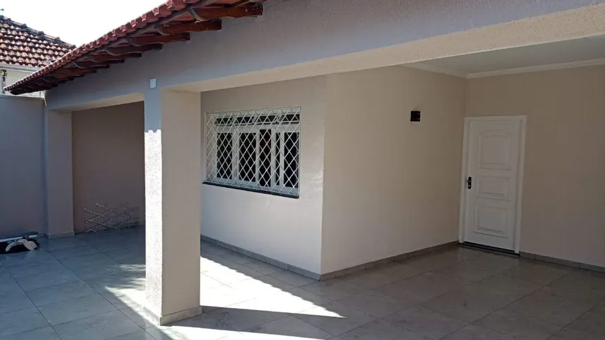Foto 1 de Casa com 3 Quartos à venda, 143m² em Centro, Araraquara