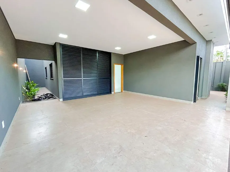 Foto 1 de Casa com 2 Quartos à venda, 128m² em Alto da Boa Vista, Dourados