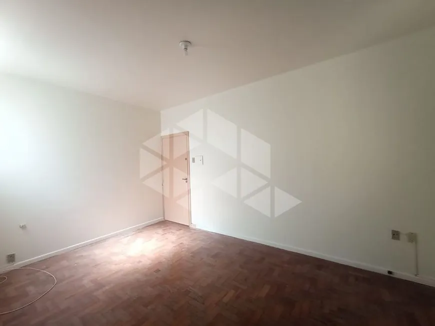 Foto 1 de Apartamento com 1 Quarto para alugar, 54m² em Auxiliadora, Porto Alegre