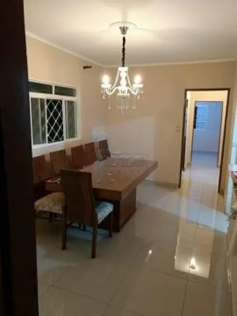 Foto 1 de Casa com 4 Quartos à venda, 253m² em Parque das Andorinhas, Ribeirão Preto