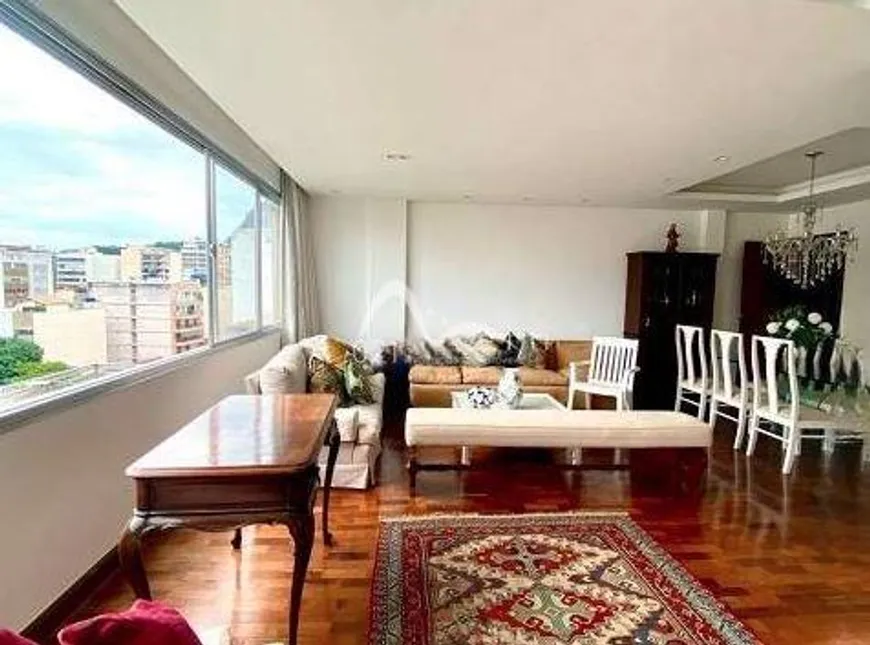 Foto 1 de Apartamento com 3 Quartos à venda, 195m² em Leblon, Rio de Janeiro