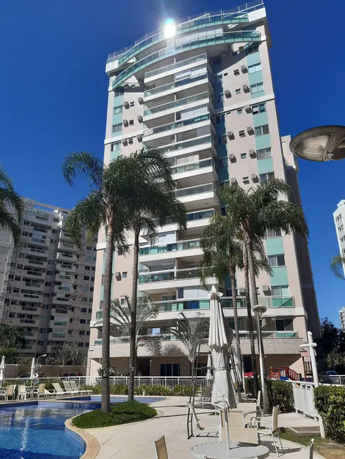 Foto 1 de Apartamento com 4 Quartos para alugar, 110m² em Jacarepaguá, Rio de Janeiro