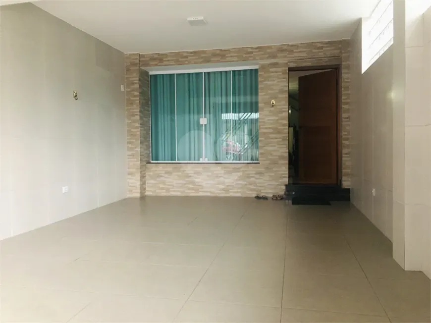 Foto 1 de Sobrado com 3 Quartos à venda, 180m² em Santana, São Paulo