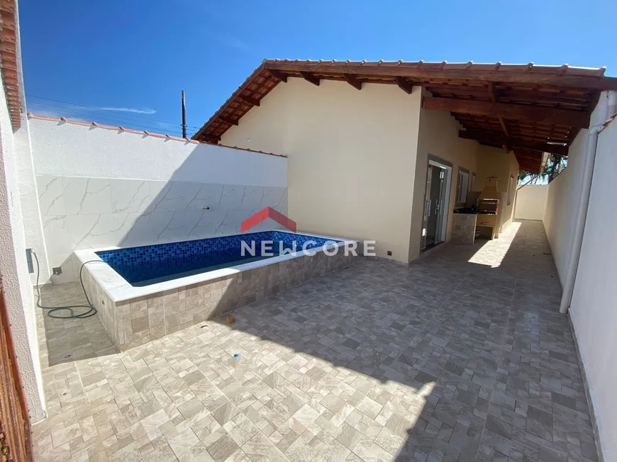 Foto 1 de Casa com 2 Quartos à venda, 62m² em Bopiranga, Itanhaém