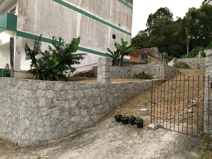 Foto 1 de Lote/Terreno à venda, 338m² em Fazenda Santo Antonio, São José