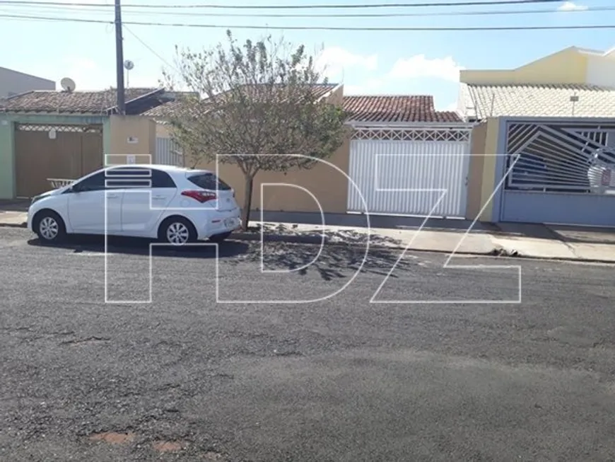 Foto 1 de Casa com 3 Quartos à venda, 180m² em Residencial Cambuy, Araraquara