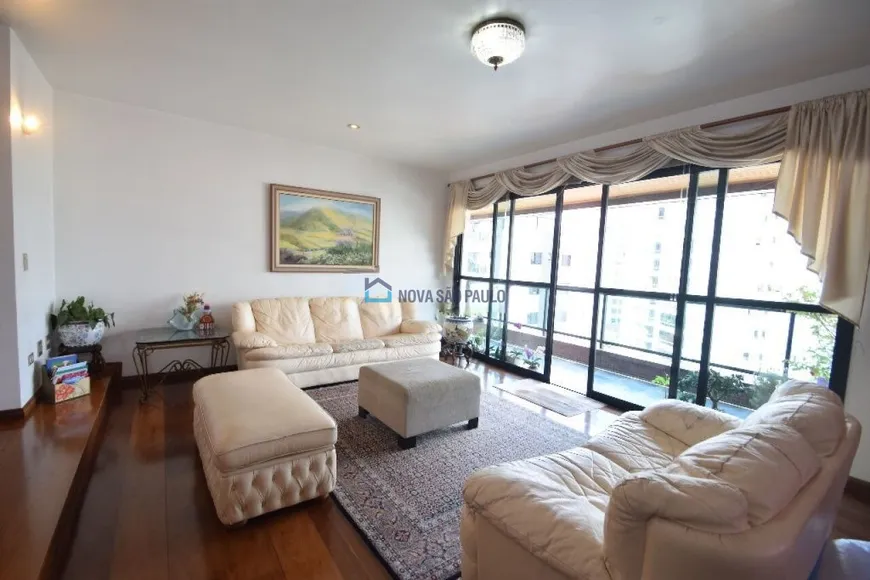 Foto 1 de Apartamento com 4 Quartos à venda, 214m² em Mirandópolis, São Paulo