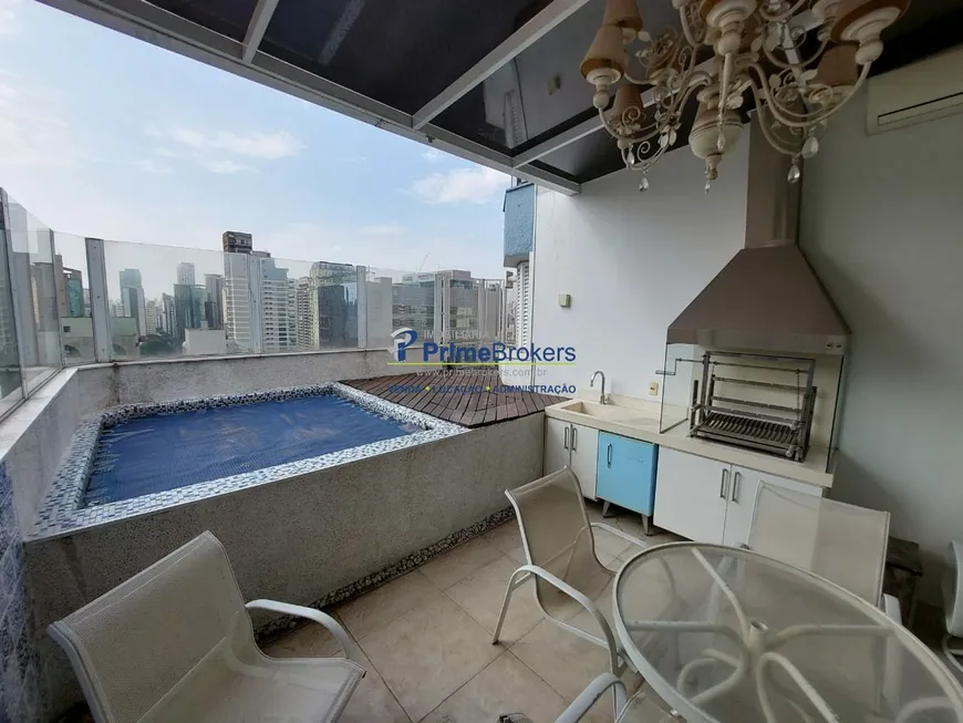 Foto 1 de Cobertura com 3 Quartos para venda ou aluguel, 250m² em Vila Nova Conceição, São Paulo