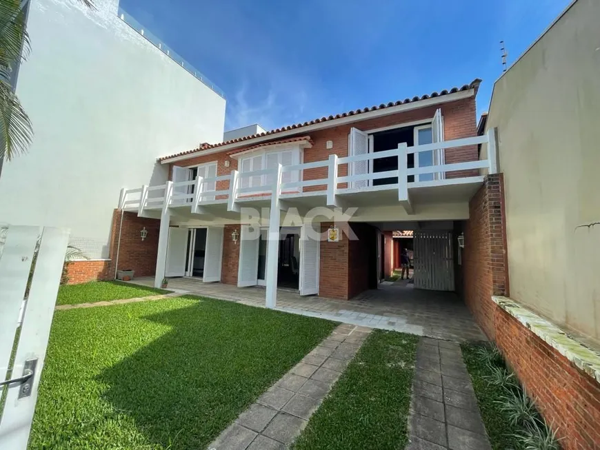 Foto 1 de Casa com 4 Quartos à venda, 264m² em Praia Grande, Torres