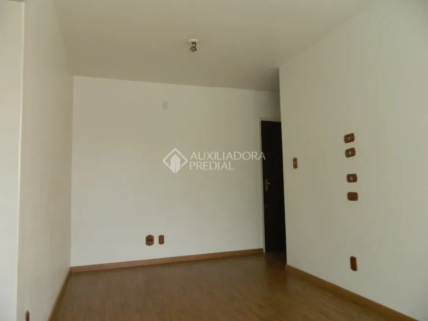 Foto 1 de Apartamento com 2 Quartos à venda, 56m² em Santana, Porto Alegre