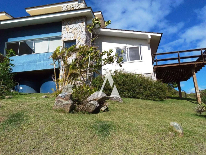 Foto 1 de Casa com 4 Quartos à venda, 229m² em Praia da Silveira, Garopaba