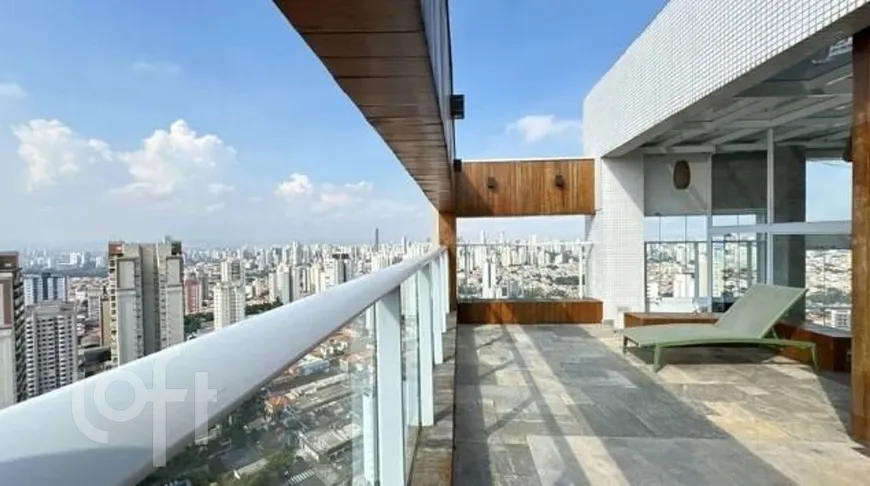 Foto 1 de Apartamento com 4 Quartos à venda, 220m² em Água Rasa, São Paulo