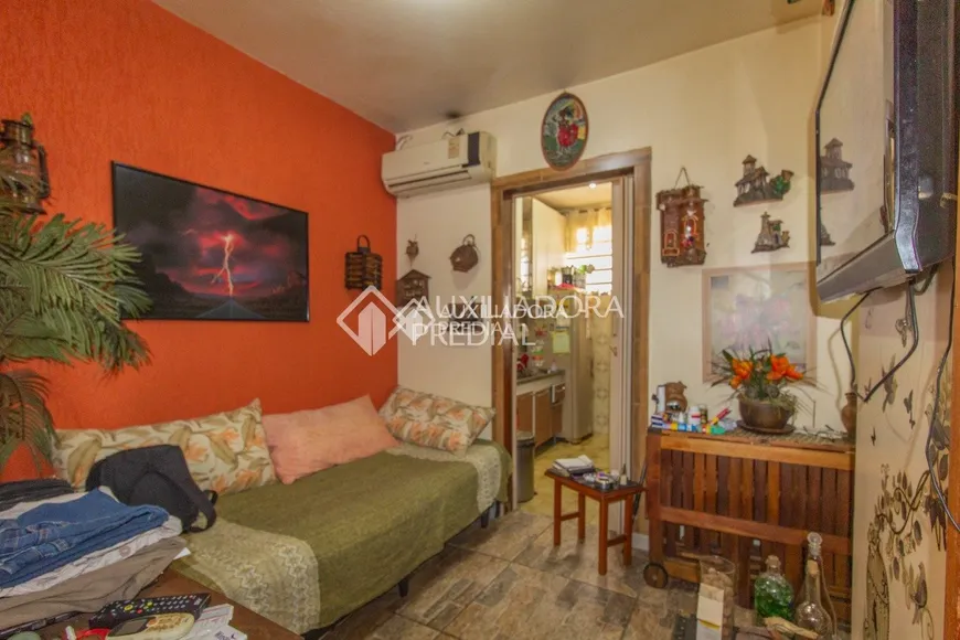 Foto 1 de Apartamento com 2 Quartos à venda, 45m² em Passo da Areia, Porto Alegre