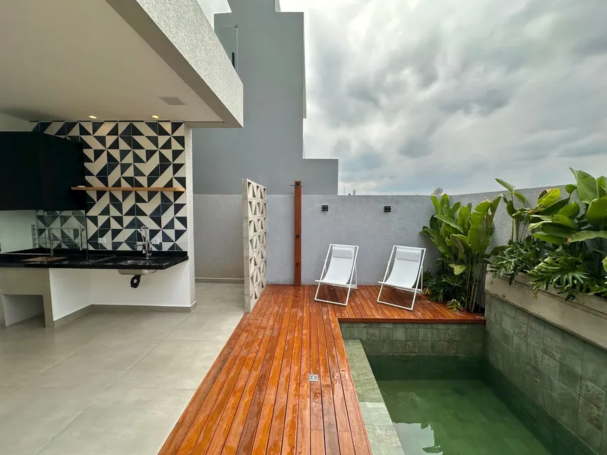 Foto 1 de Casa de Condomínio com 3 Quartos à venda, 148m² em Villas do Jaguari, Santana de Parnaíba