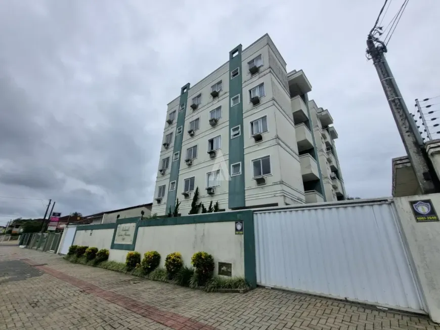 Foto 1 de Apartamento com 1 Quarto para alugar, 28m² em Costa E Silva, Joinville