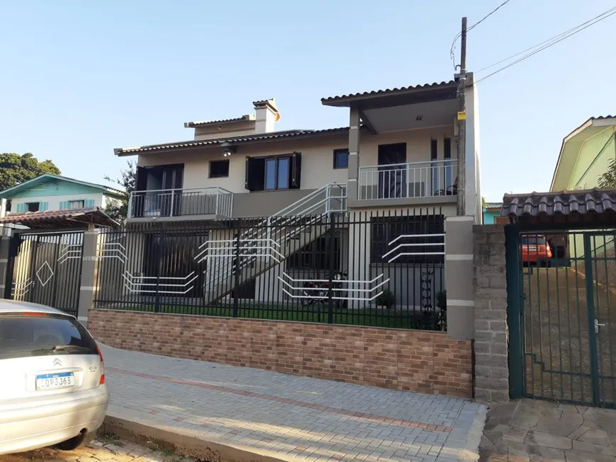 Foto 1 de Casa com 3 Quartos à venda, 180m² em Lucas Araújo, Passo Fundo