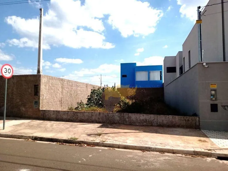 Foto 1 de Lote/Terreno à venda, 176m² em , Itirapina