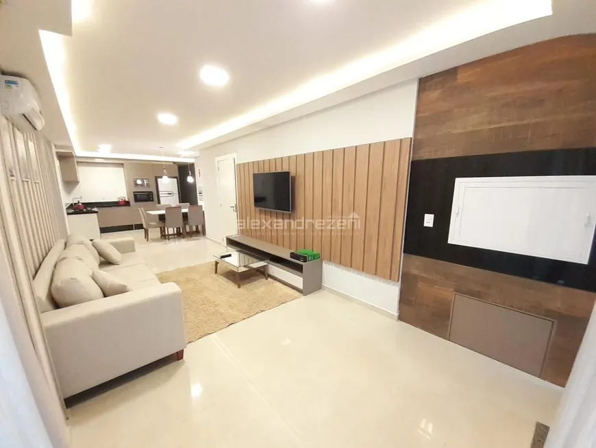 Foto 1 de Apartamento com 3 Quartos à venda, 100m² em Mariscal, Bombinhas