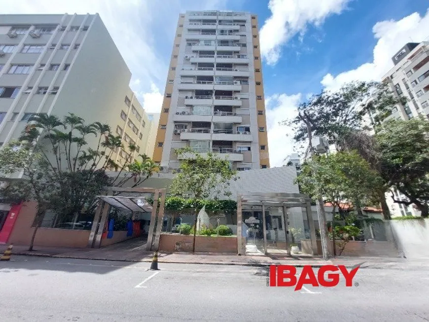 Foto 1 de Apartamento com 2 Quartos para alugar, 74m² em Centro, Florianópolis