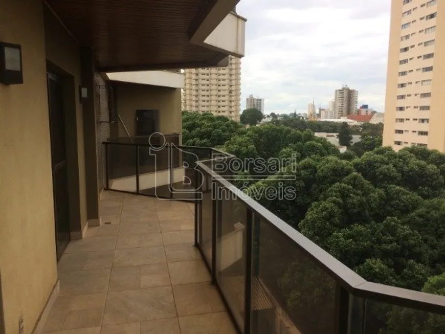 Foto 1 de Apartamento com 4 Quartos à venda, 260m² em Centro, Araraquara