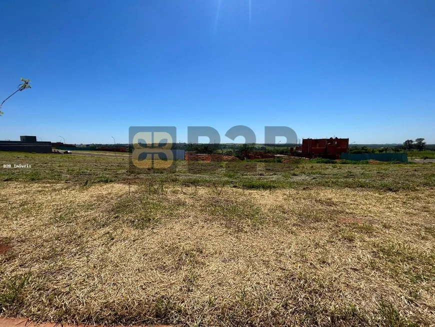 Foto 1 de Lote/Terreno à venda, 327m² em Area Rural de Piratininga, Piratininga