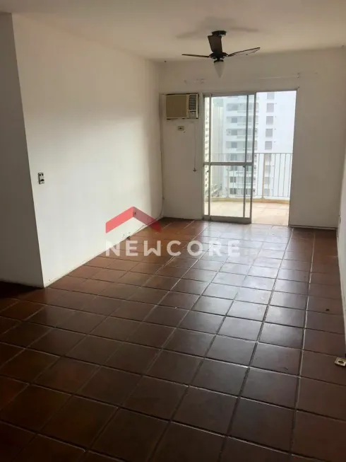 Foto 1 de Apartamento com 2 Quartos à venda, 80m² em Pitangueiras, Guarujá