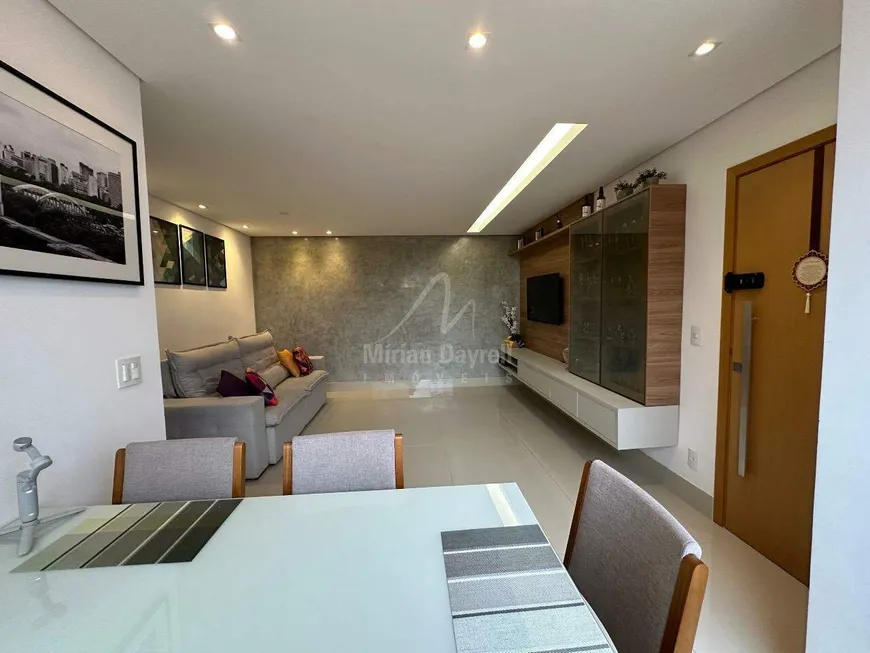 Foto 1 de Apartamento com 3 Quartos à venda, 79m² em Santa Tereza, Belo Horizonte