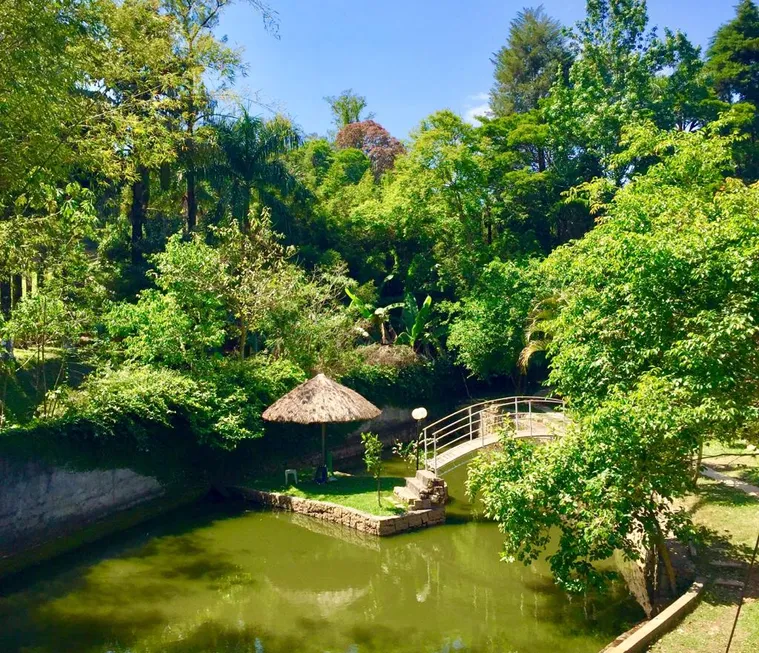 Foto 1 de Fazenda/Sítio com 4 Quartos à venda, 807m² em Colônia, Jundiaí