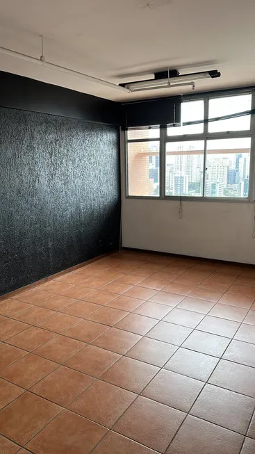 Foto 1 de Sala Comercial com 1 Quarto para venda ou aluguel, 30m² em Santo Antônio, Belo Horizonte