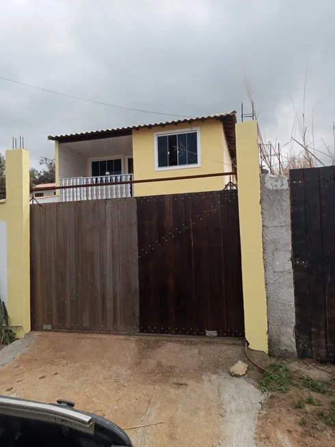 Foto 1 de Casa com 2 Quartos à venda, 75m² em Jacone Sampaio Correia, Saquarema