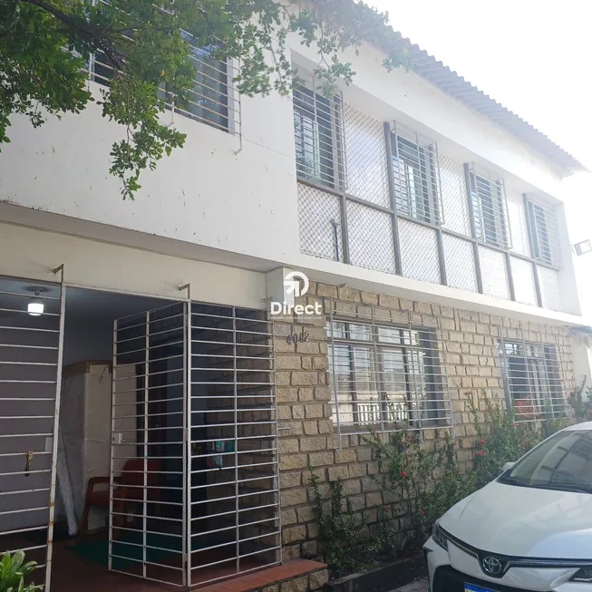Foto 1 de Casa com 5 Quartos à venda, 380m² em Tamarineira, Recife