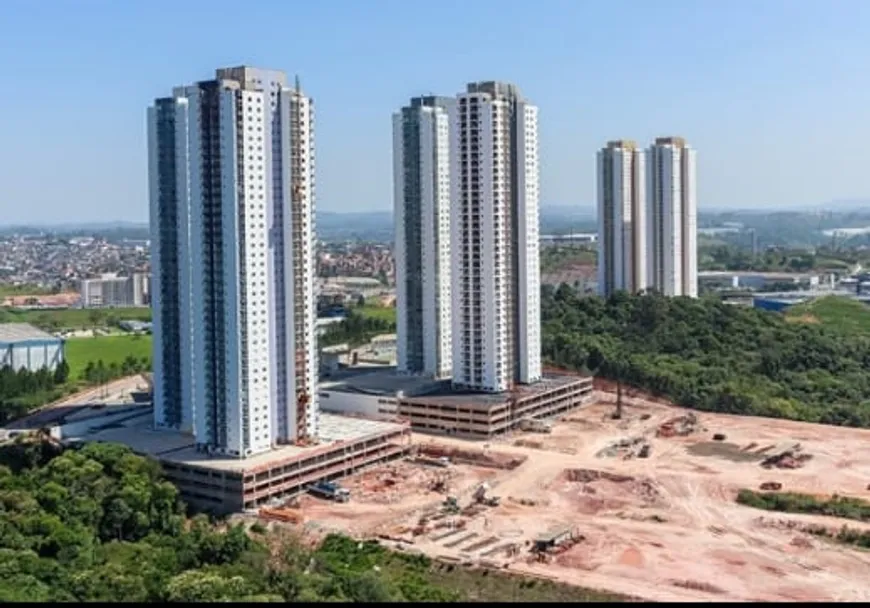 Foto 1 de Apartamento com 3 Quartos à venda, 135m² em Jardim Santa Bárbara, Embu das Artes