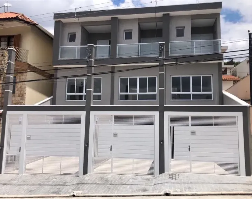 Foto 1 de Casa com 3 Quartos à venda, 160m² em Jardim Regina, São Paulo