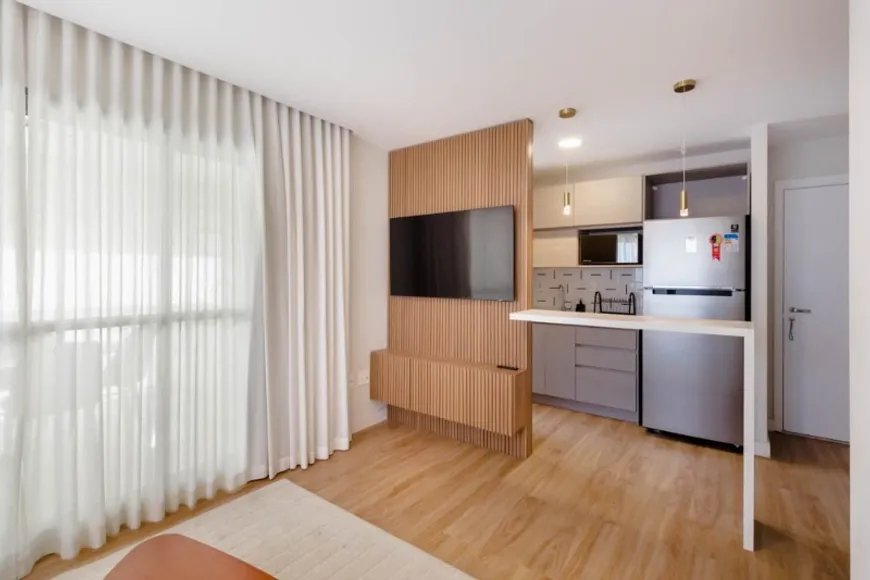 Foto 1 de Apartamento com 2 Quartos à venda, 70m² em Jardim América, São Paulo