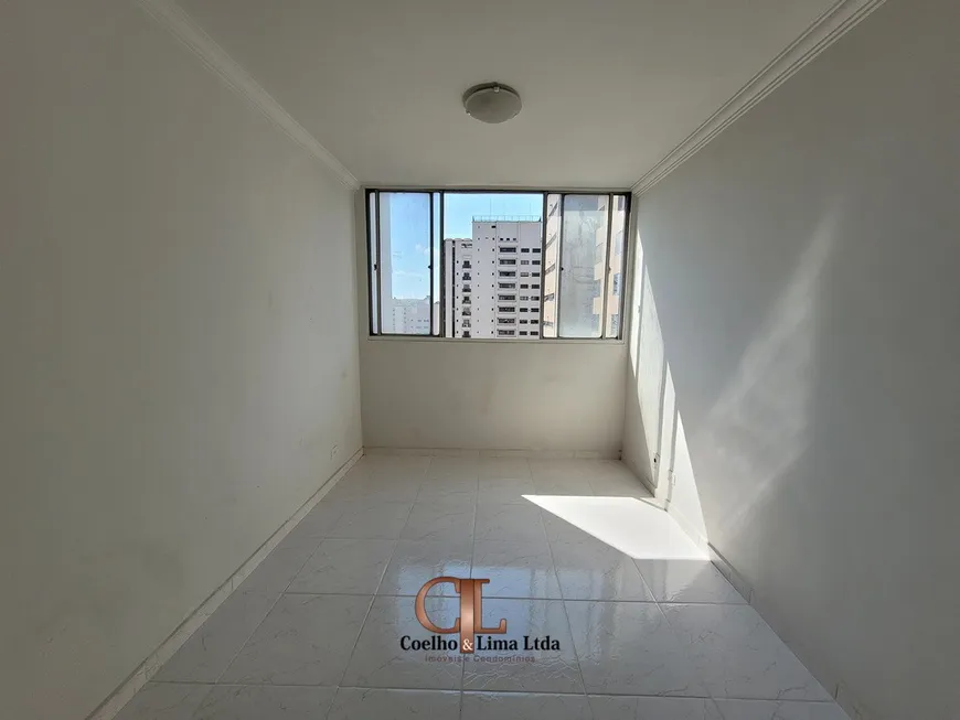 Foto 1 de Apartamento com 2 Quartos para alugar, 77m² em Moema, São Paulo